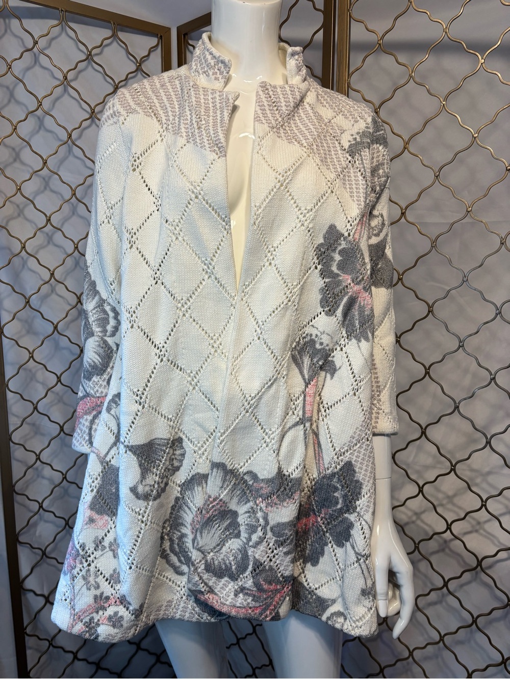 Anthropologie Knitted & Knotted Beautiful Open Sweater Cardigan size SP